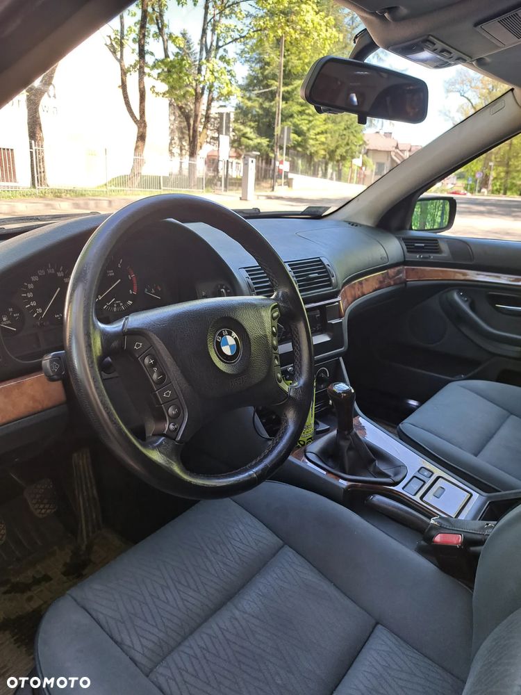 BMW Seria 5 - 9
