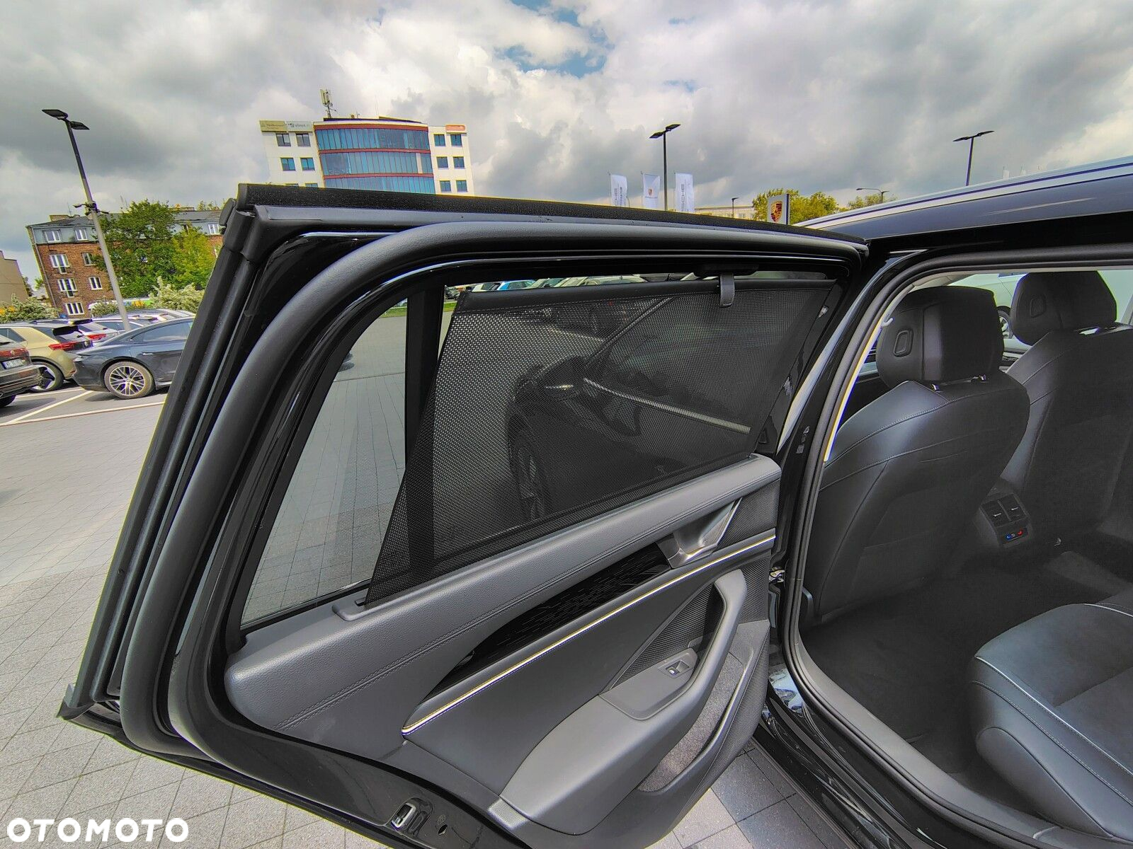 Volkswagen Passat - 32