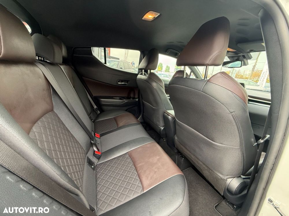 Toyota C-HR 1.8 HSD 122 CP 4x2 CVT Style - 14