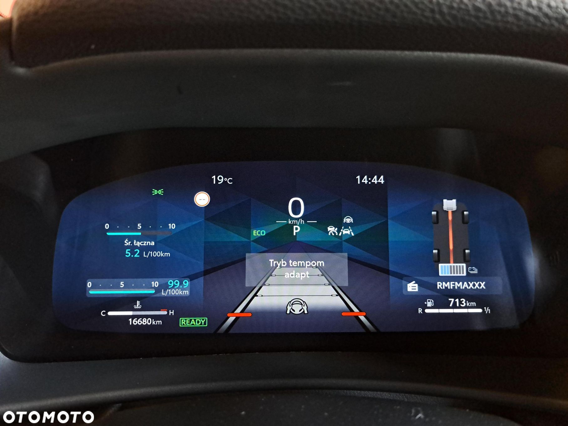Toyota C-HR - 31