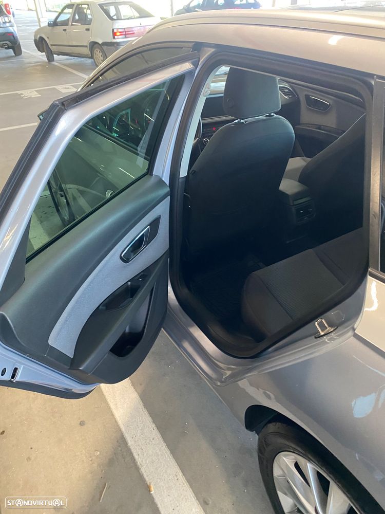 SEAT Leon ST 1.6 TDI Xcellence S/S - 35