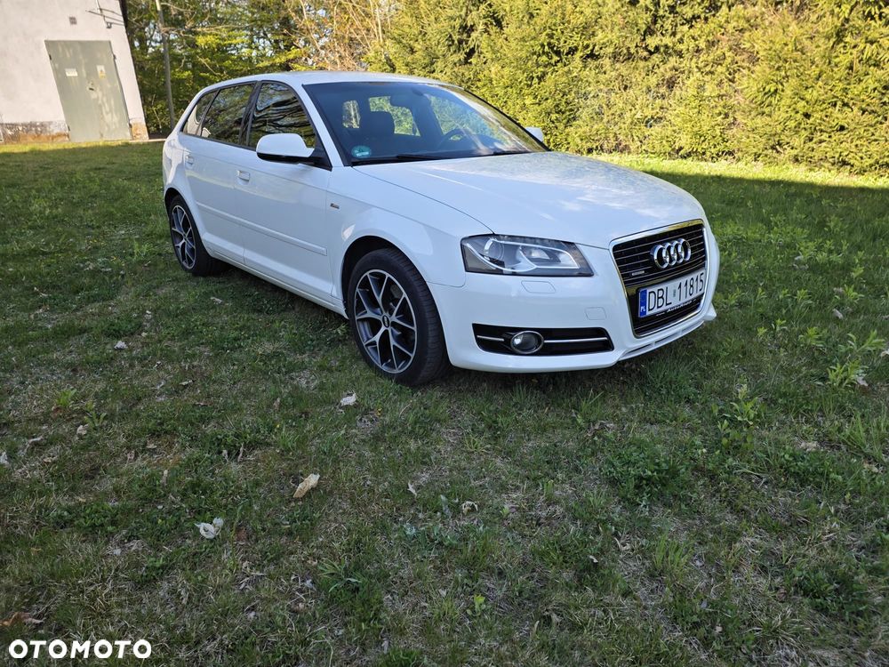 Audi A3 Sportback 2.0 TDI DPF quattro S line Sportpaket - 3