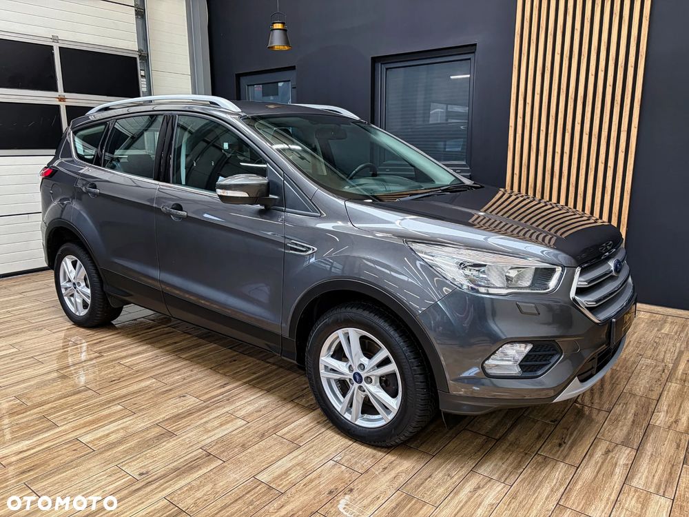 Ford Kuga 1.5 TDCi 2x4 Titanium - 5