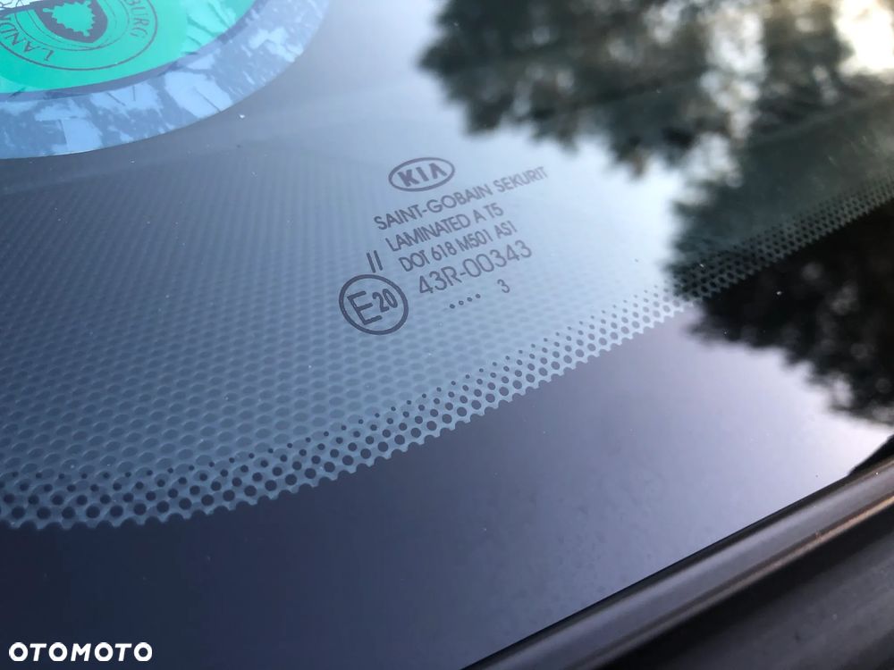 Kia Ceed 1.6 CRDi 128 Dream Team Edition - 20