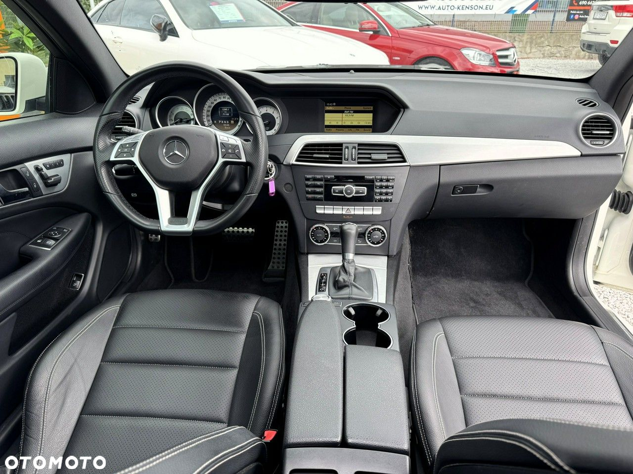 Mercedes-Benz Klasa C 250 Coupe (BlueEFFICIENCY) 7G-TRONIC - 26