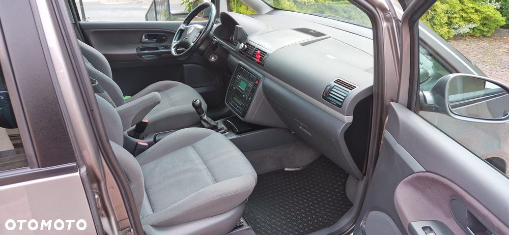 Volkswagen Sharan - 17