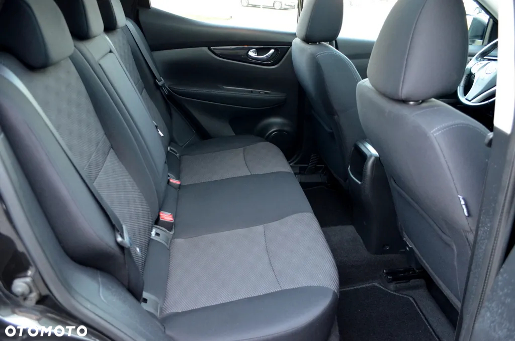 Nissan Qashqai 1.6 DIG-T 360 - 24