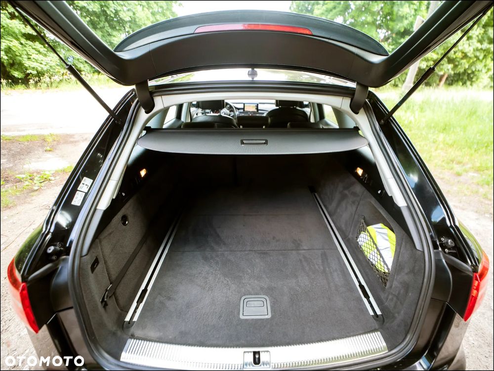 Audi A6 Allroad - 38