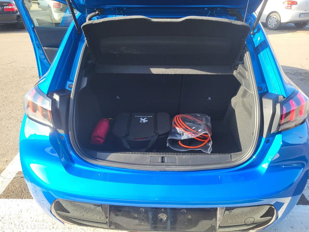 Peugeot 208 e-208 GT Pack - 10