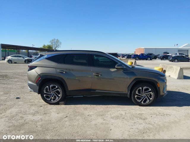 Hyundai Tucson - 8