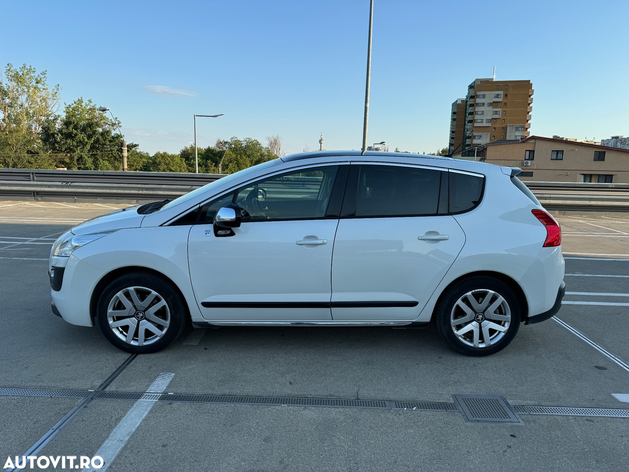 Peugeot 3008 - 3