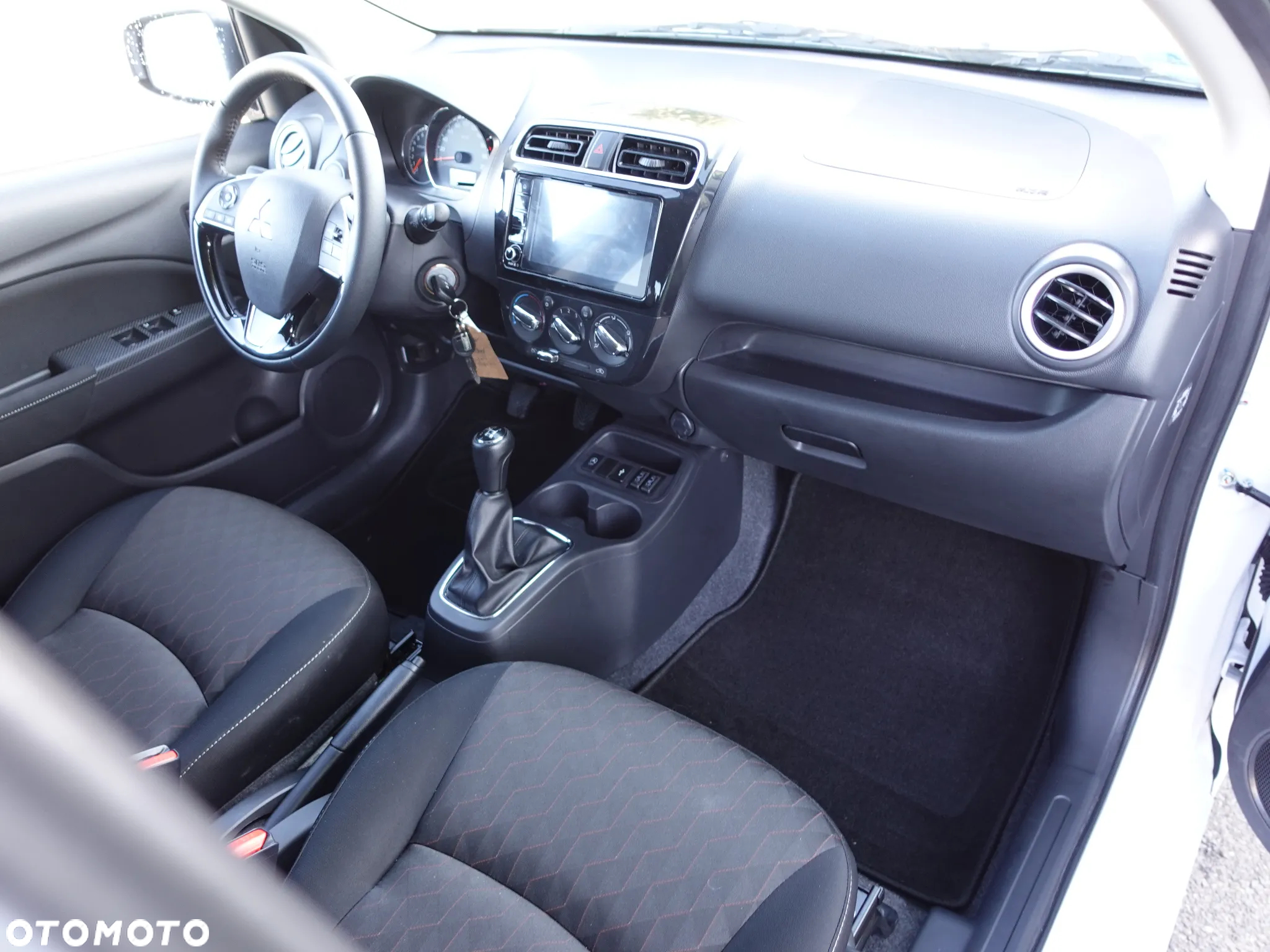 Mitsubishi Space Star 1.2 Select - 5