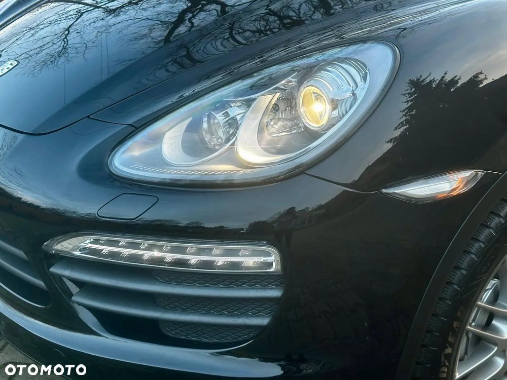 Porsche Cayenne - 12