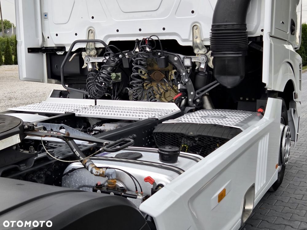 Mercedes-Benz ACTROS 1848/GIGA SPACE/CAŁY NA PODUSZKACH/ACC/KLIMA POSTOJOWA/WAGA/FULL LED/NAVIGACJA/DWA ŁÓŻKA/ - 26