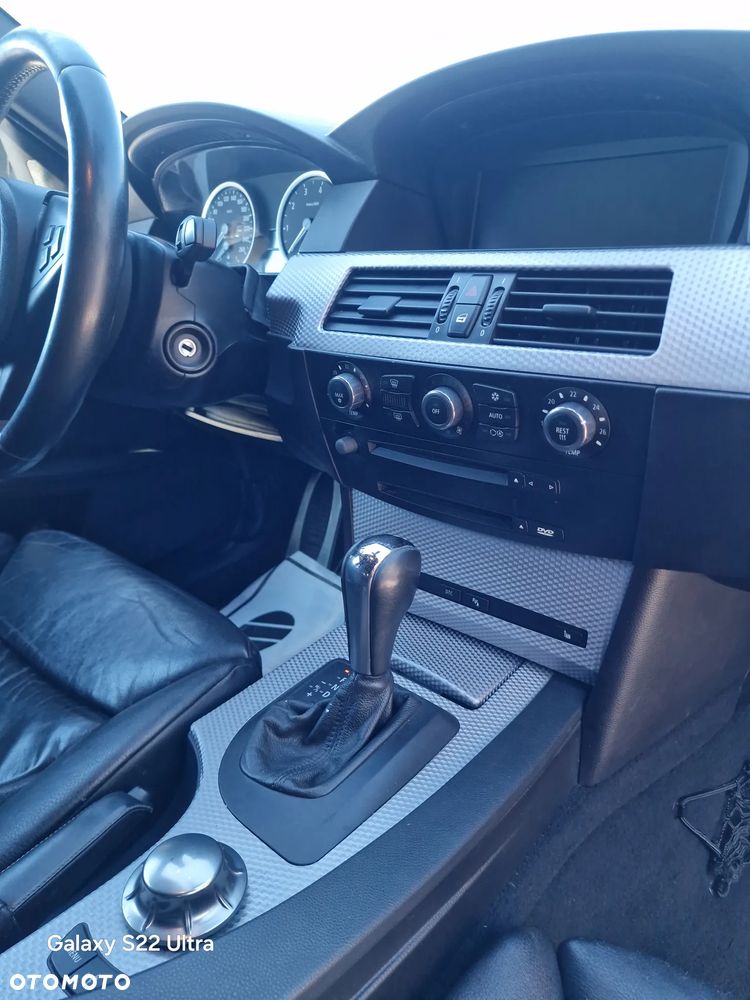 BMW Seria 5 545i - 12
