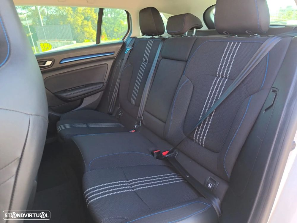 Renault Mégane Sport Tourer 1.5 dCi GT Line - 4