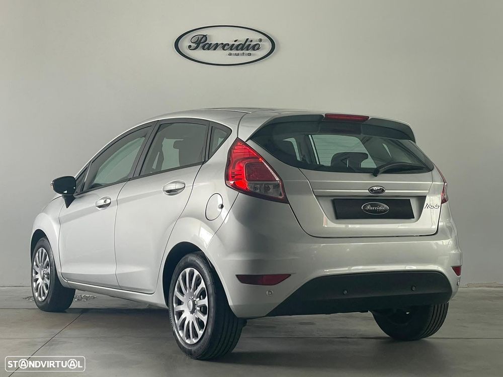 Ford Fiesta 1.0 Celebration - 12