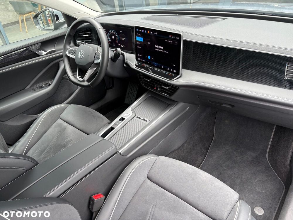 Volkswagen Passat Variant - 17