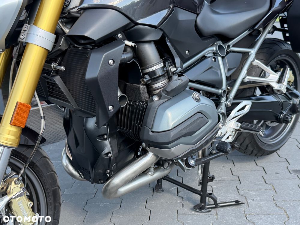 BMW R - 35