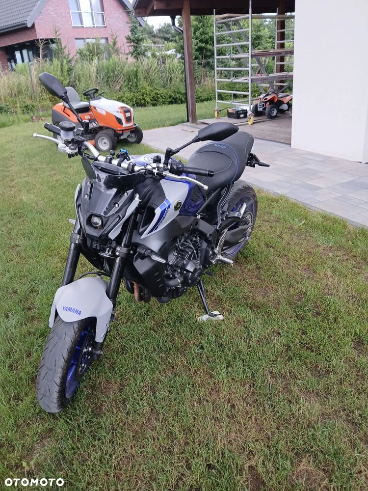 Yamaha MT - 1