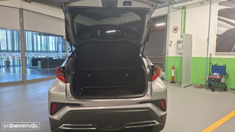 Toyota C-HR 2.0 Hybrid Lounge - 17