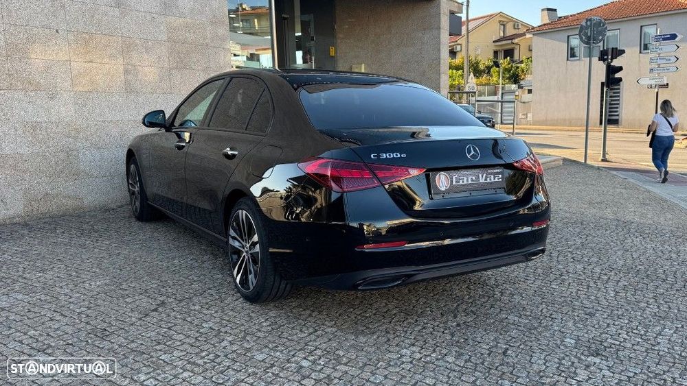 Mercedes-Benz C 300 e Avantgarde - 9