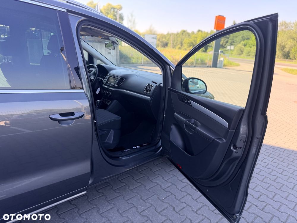 Volkswagen Sharan - 21