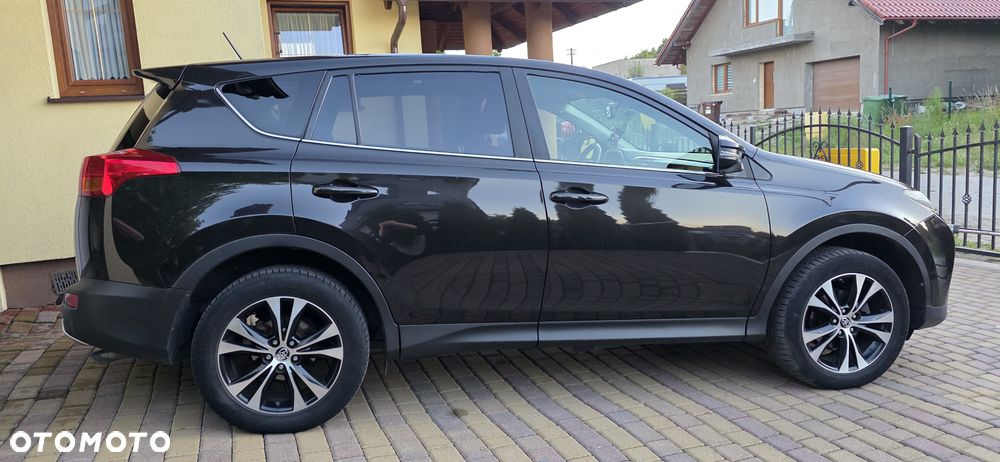 Toyota RAV4 2.0 D-4D Premium - 4