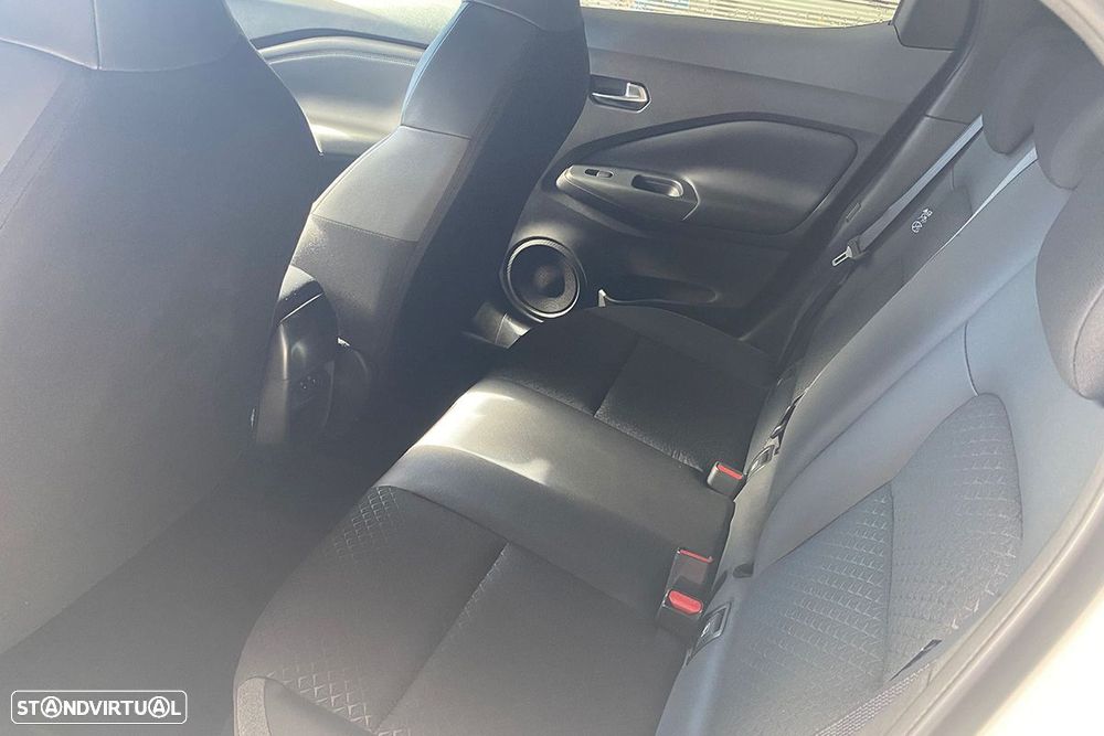 Nissan Juke 1.0 DIG-T N-Connecta - 10