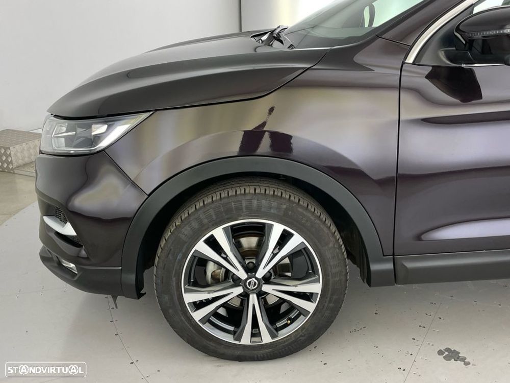 Nissan Qashqai 1.3 DIG-T N-Connecta - 18