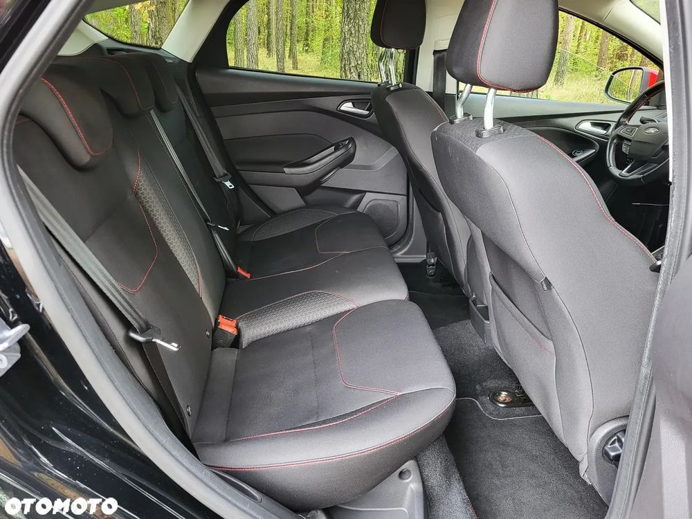 Ford Focus 1.5 EcoBoost STart-Stopp-System ST-LINE - 11