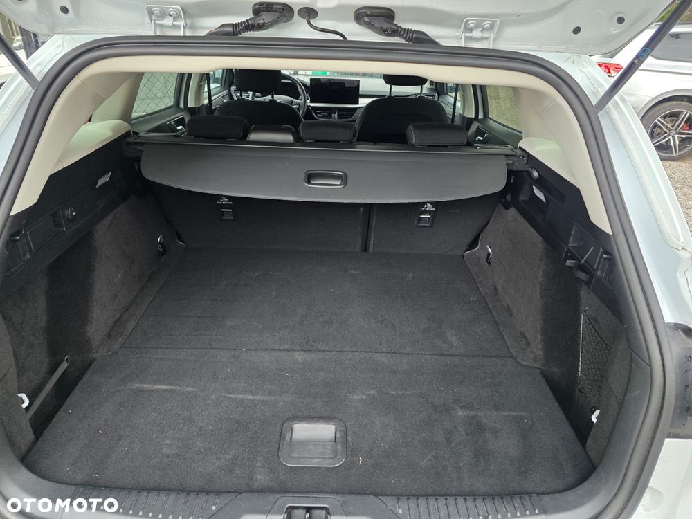 Ford Focus 1.5 EcoBlue STart-Stopp-System TITANIUM X - 24