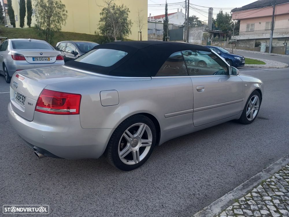 Audi A4 Cabrio 1.8 T Exclusive - 5