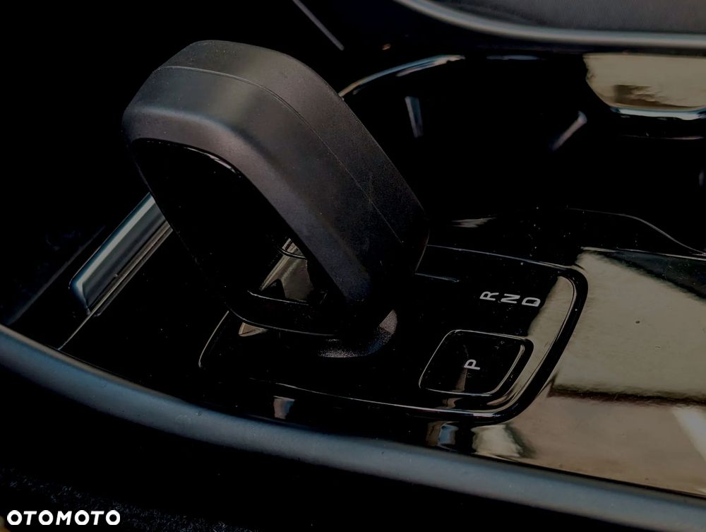 Volvo C40 Recharge Extended Range Ultimate - 25