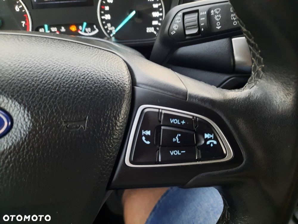 Ford EcoSport - 28