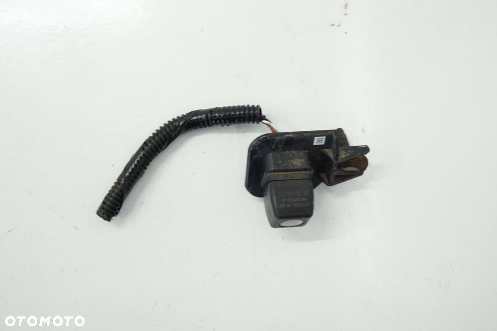 TOYOTA AURIS II E18 KOMBI LIFT KAMERA COFANIA 86790-02130 - 2