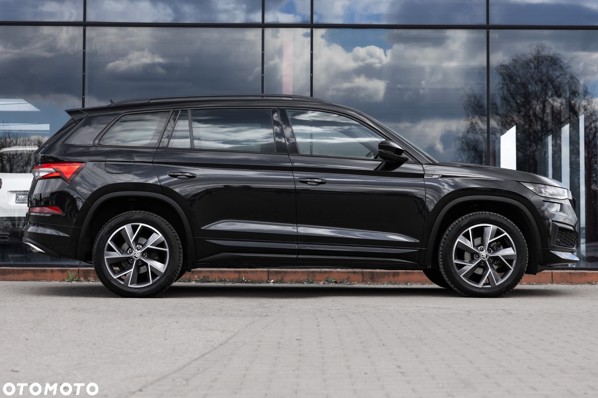 Skoda Kodiaq 1.5 TSI ACT DSG Sportline - 16