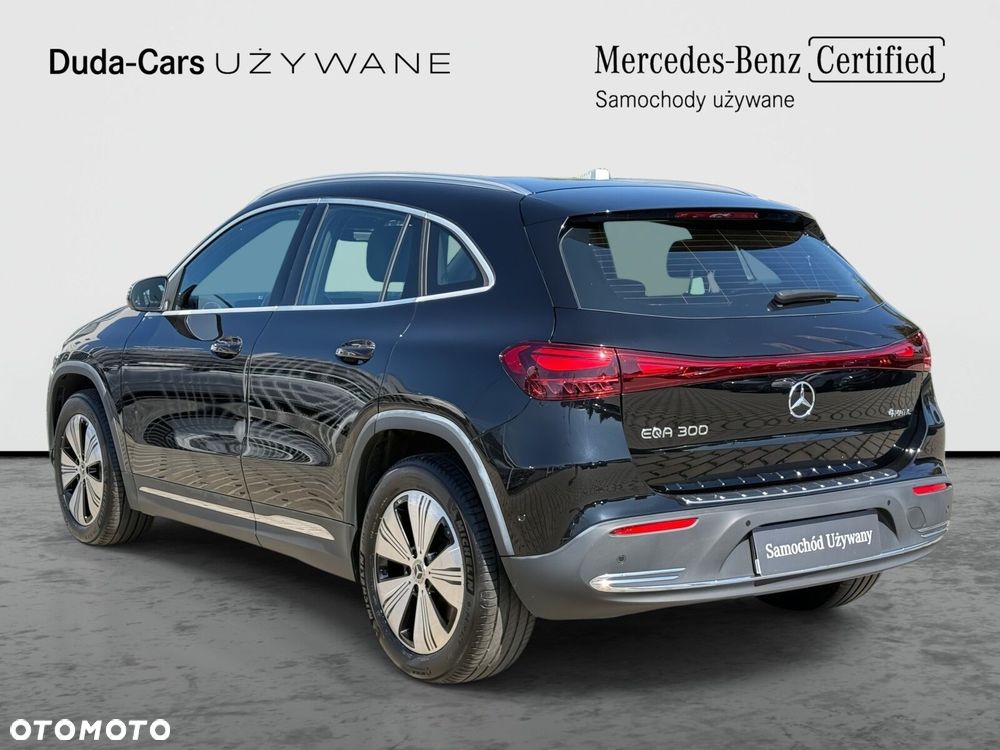 Mercedes-Benz EQA 300 66.5kWh 4-Matic Progressive - 4