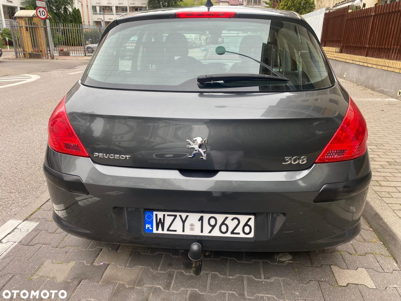 Peugeot 308 1.6 Premium Plus - 4