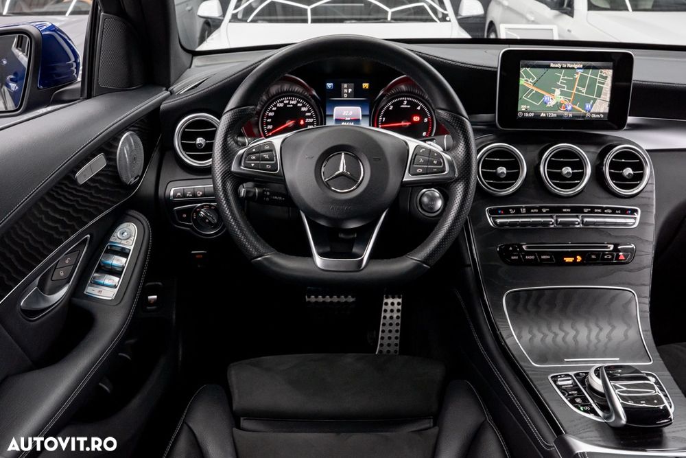 Mercedes-Benz GLC 350 d 4Matic 9G-TRONIC AMG Line - 10