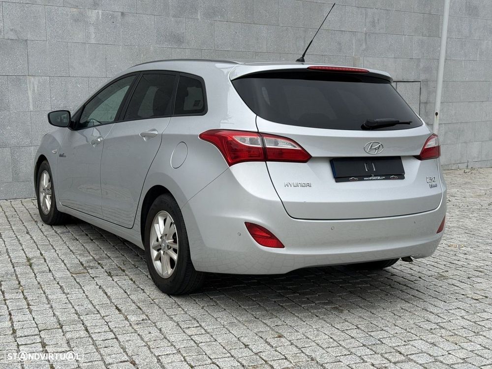 Hyundai i30 SW 1.4 CRDi Blue Active - 6