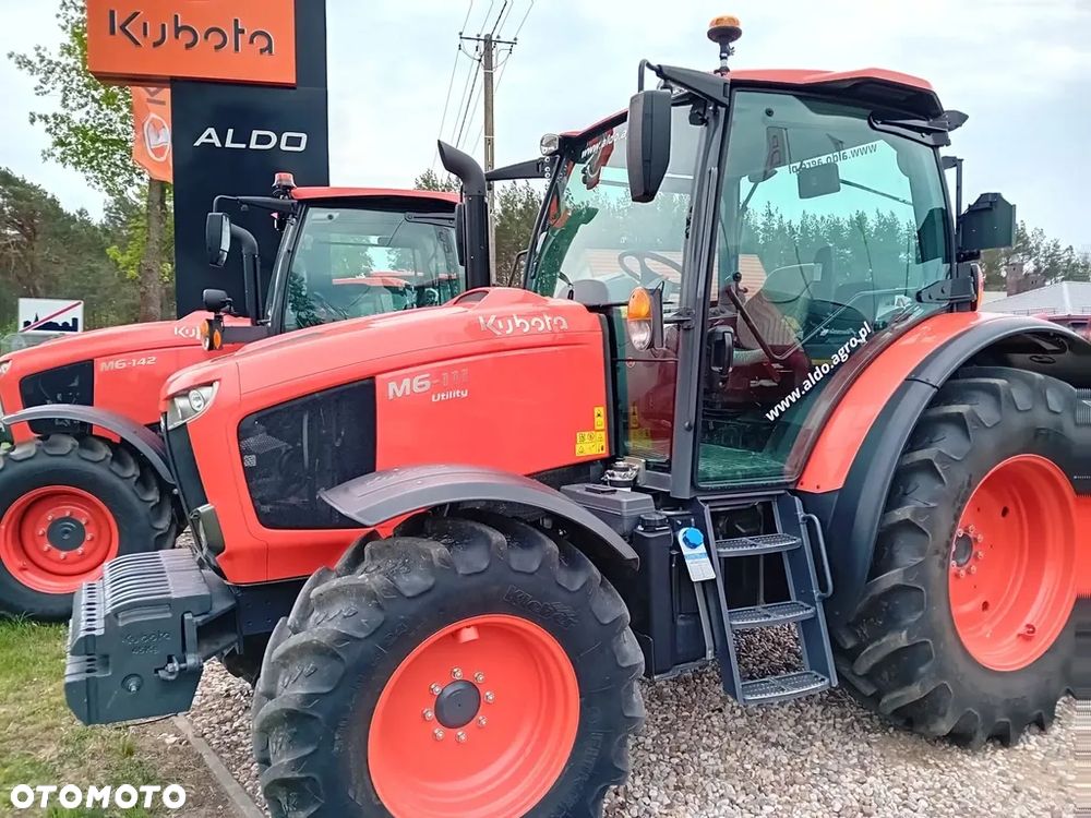 Kubota M6-111U - 2