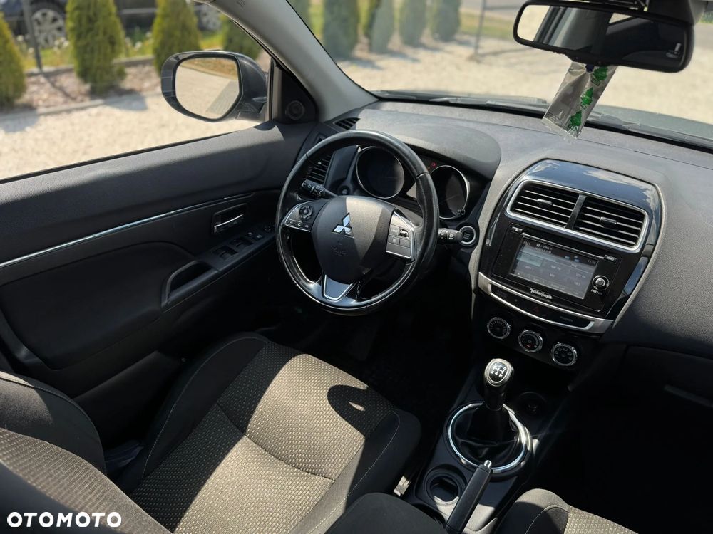 Mitsubishi ASX 1.6 Active - 16