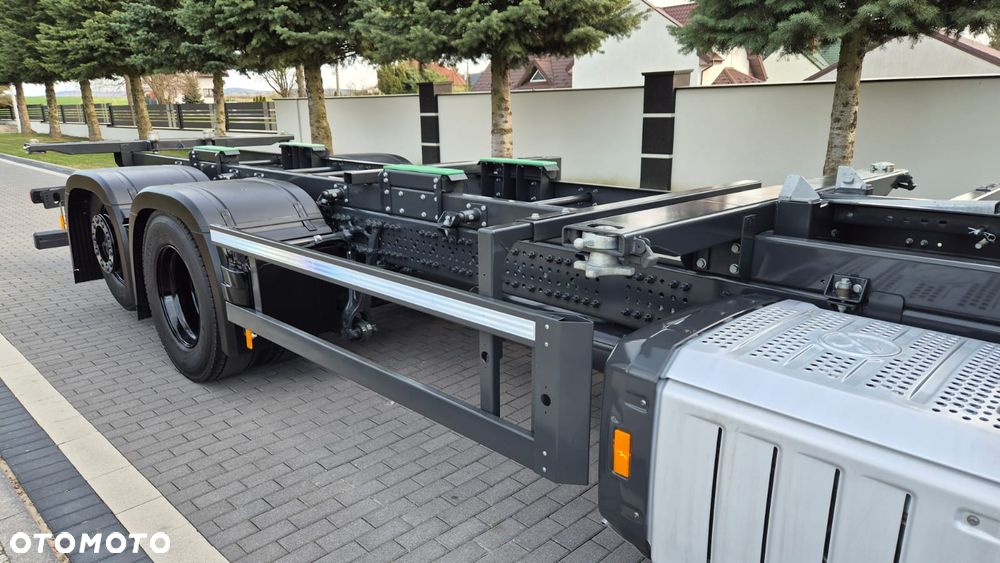 Mercedes-Benz MERCEDES-BENZ///ACTROS/// BIG SPACE///2022///BDF/// NOWY///NIE UŻYWANY/// JEDYNE 12 TYŚ KM///SALONKA/// KAMERY///VIRTUAL COCPIT///FULL LED///STAN JAK NOWY. - 19