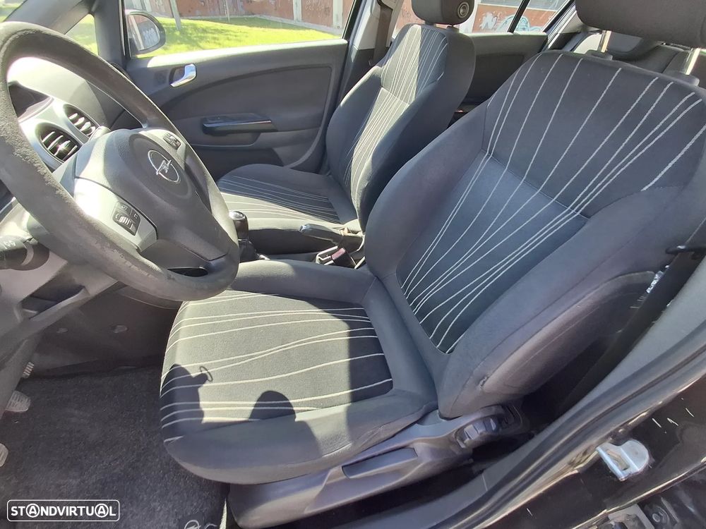 Opel Corsa 1.2 Cosmo - 7