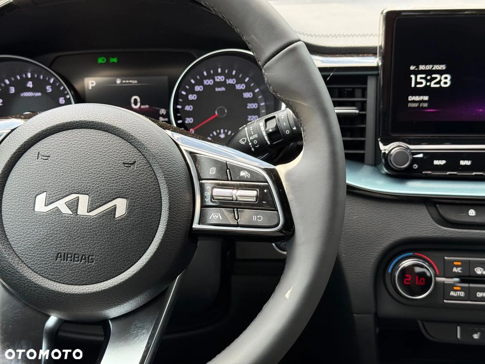 Kia XCeed 1.6 T-GDI Tribute DCT - 18