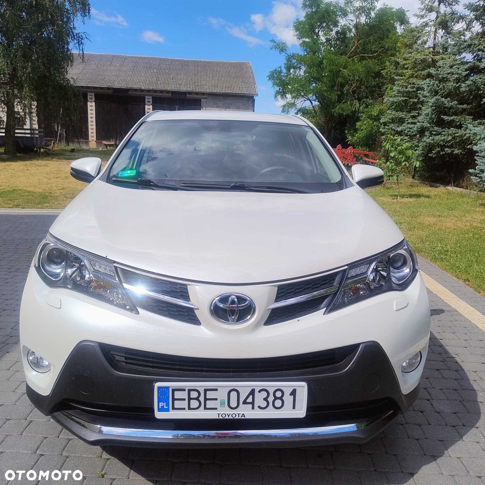 Toyota RAV4 - 1