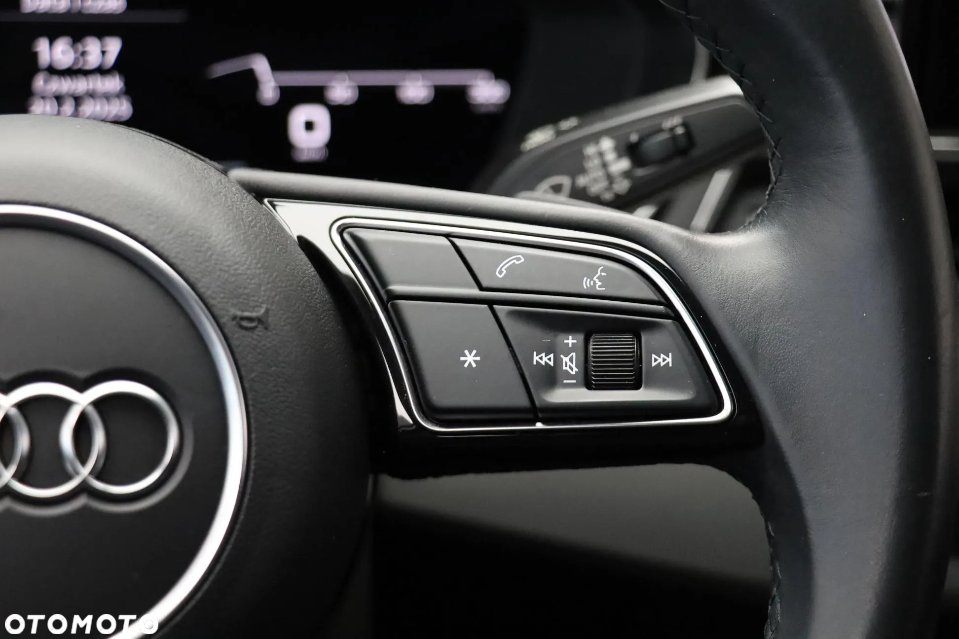 Audi A4 35 TFSI S tronic - 23