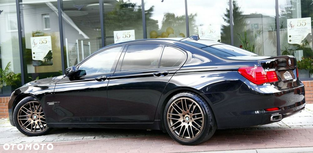 BMW Seria 7 740d - 7