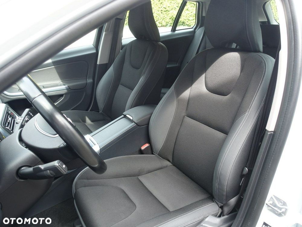 Volvo V60 D4 Geartronic - 11